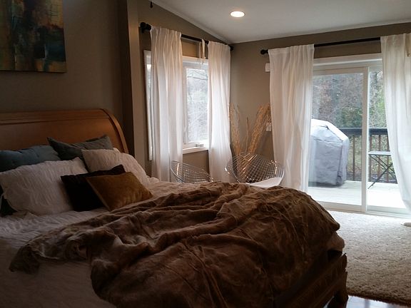 5th image of 1239 Paddock Hills Ave