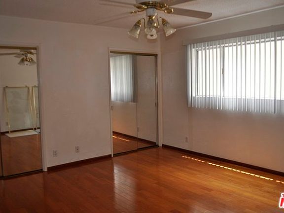 5th image of 1800 N Gramercy Pl APT 3