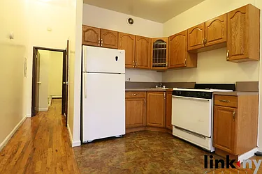 Rented by Link NY Realty