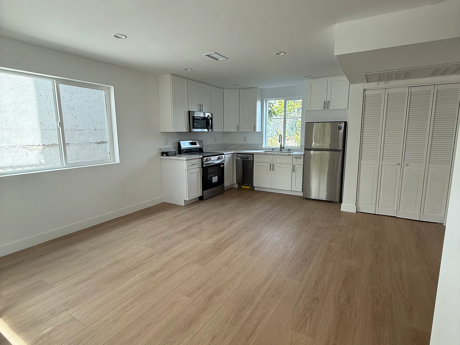 2 bed, 1.5 bath, 850 sqft, $2,785 — Photo 4