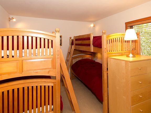 Downstairs Bedroom 2