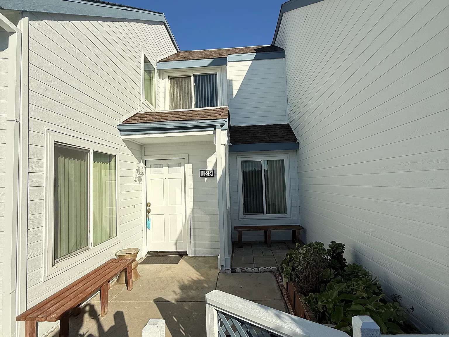 3 bed, 1167 sqft, $1,320 — Photo 2