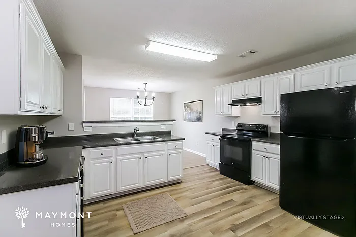 5803 Waggoner Ct — Photo 9