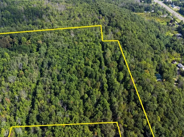 21 Highland Pl, Johnson City, NY 13790