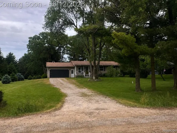 3837 Jones Rd, North Branch, MI 48461