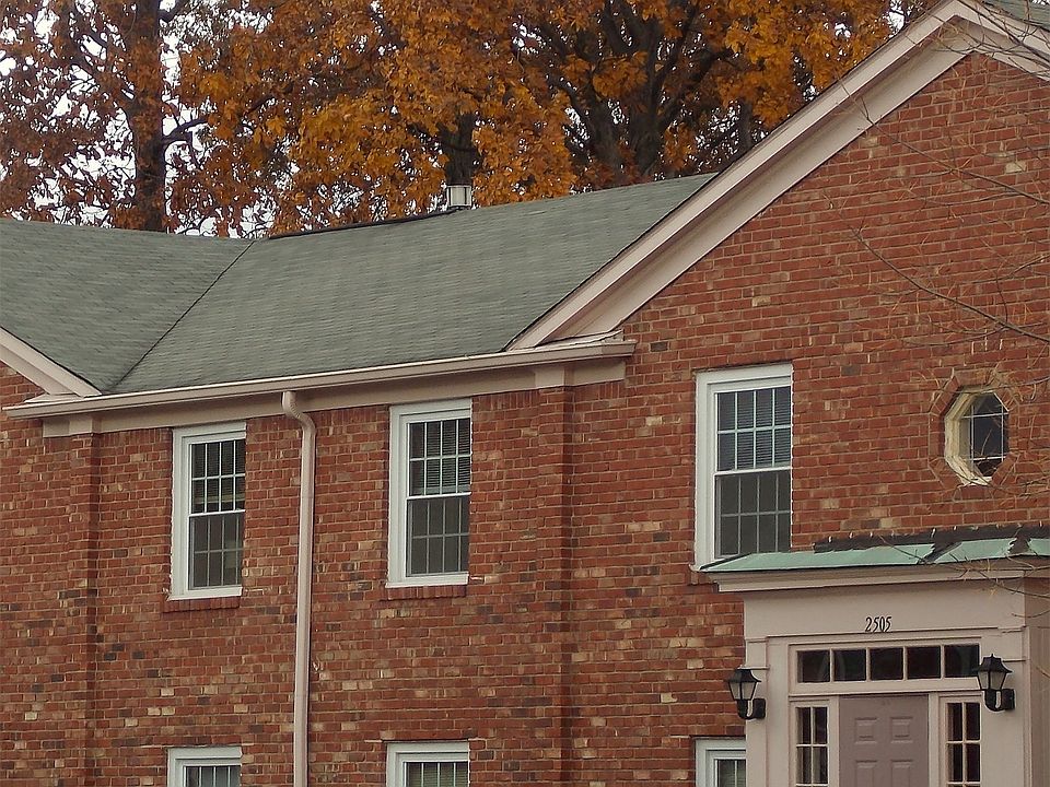 1st image of 5901 Maplewood Dr APT D
