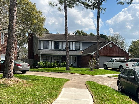 3rd image of 2819 Bowden Ct