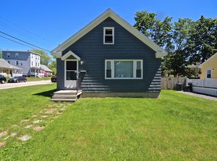 39 Oakley St, Portland, ME 04103