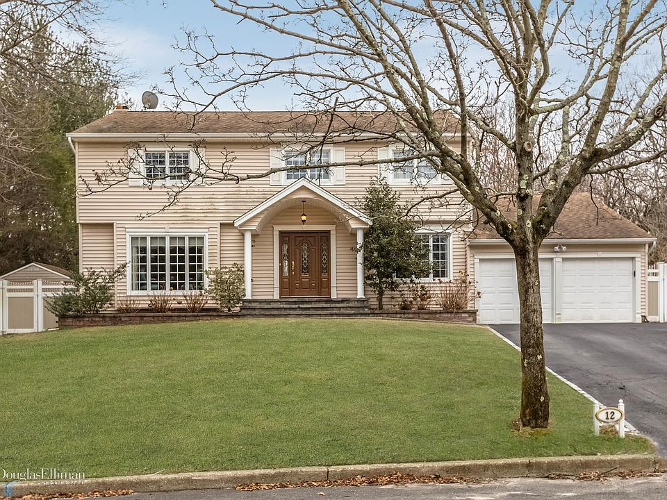1st image of 12 Willow Ln