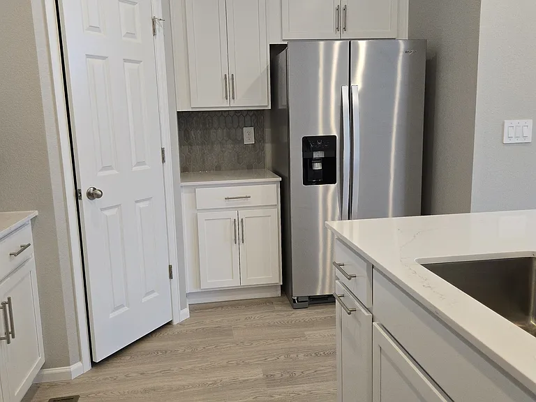 22465 E 7th Pl — Photo 15