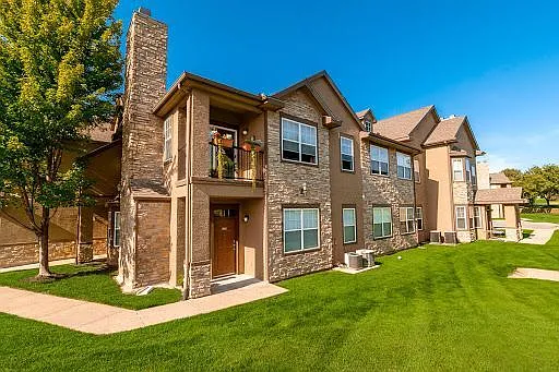 Village at Lionsgate — Photo 17
