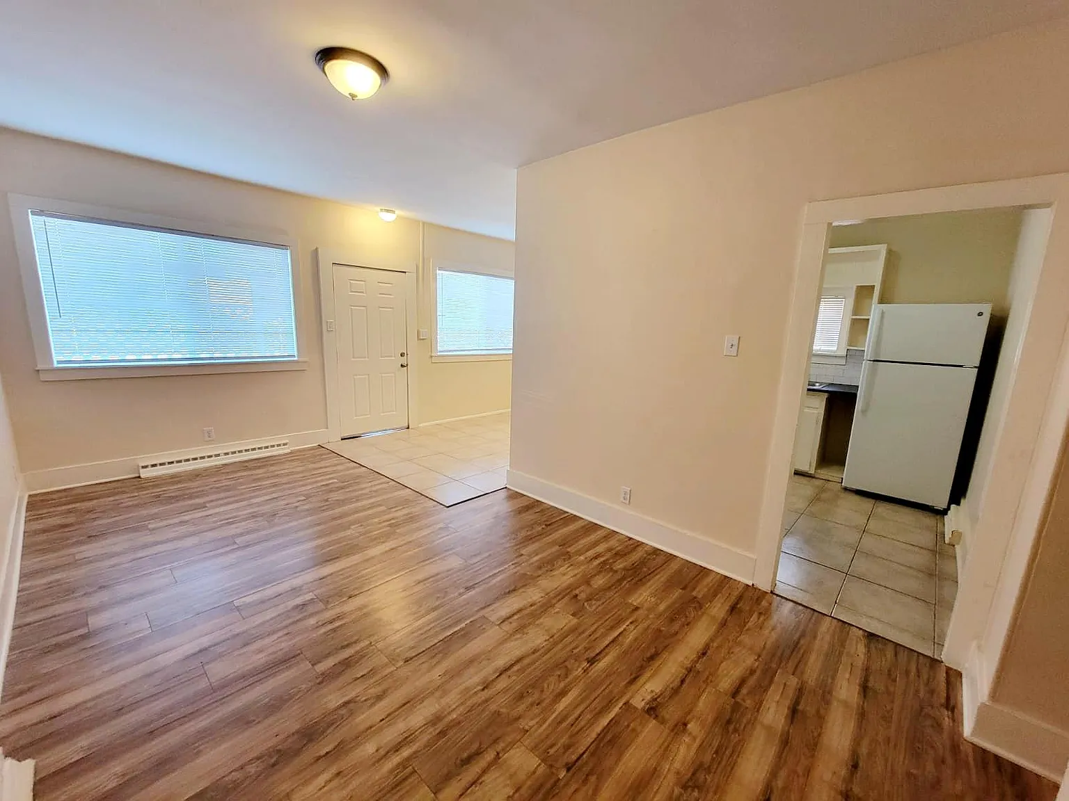 327 3rd Ave — Photo 3