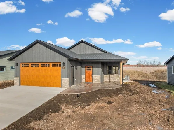 702 South St, Whitewood, SD 57793