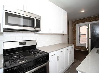 3421 N Elaine Pl APT 1E, Chicago, IL 60657