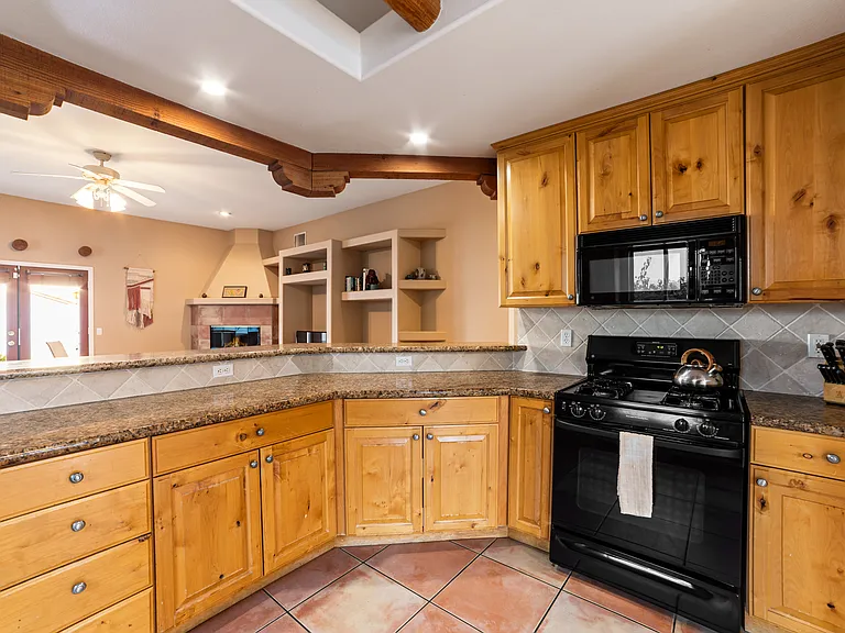 52190 Avenida Alvarado — Photo 5