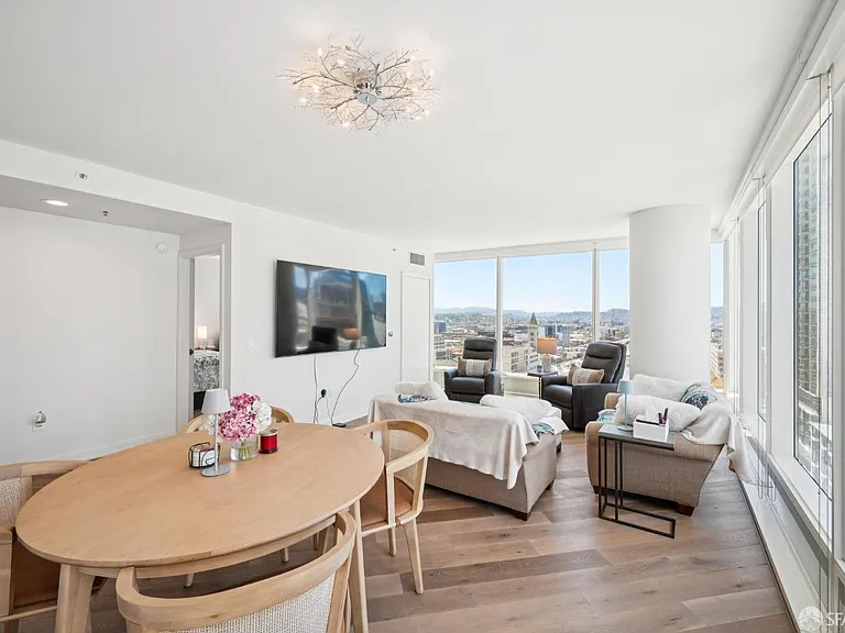 401 Harrison St #17B — Photo 17