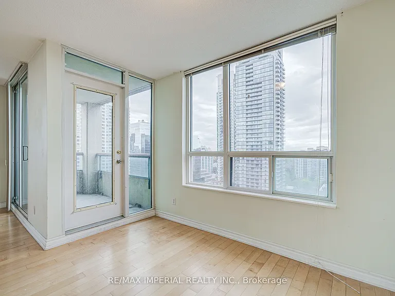 238 Doris Ave #2302 — Photo 18