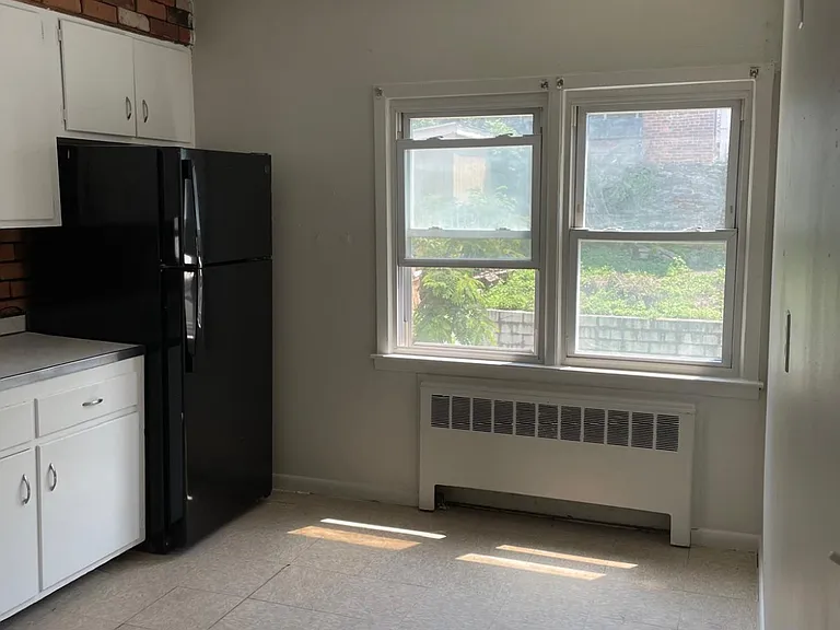 112 Burhans Ave #2 — Photo 15