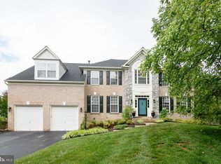 21405 Sturman Pl, Ashburn, VA 20148