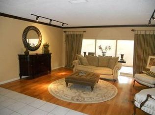 9745 SW 125th Ter, Miami, FL 33176