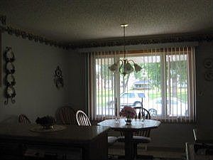 5th image of 172 Sunnyside Dr