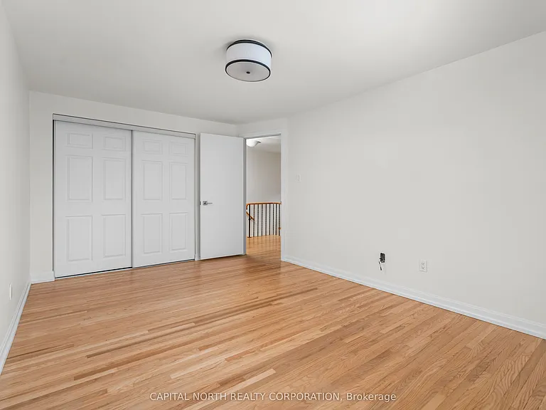 2396 Barcella Cres — Photo 23