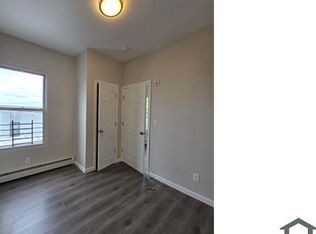 95 Maple St, Yonkers, NY 10701