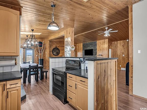 4th image of 108 Iroquois DRIVE