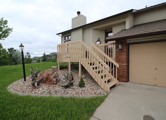 3rd image of 4778 Ridgecrest Ct