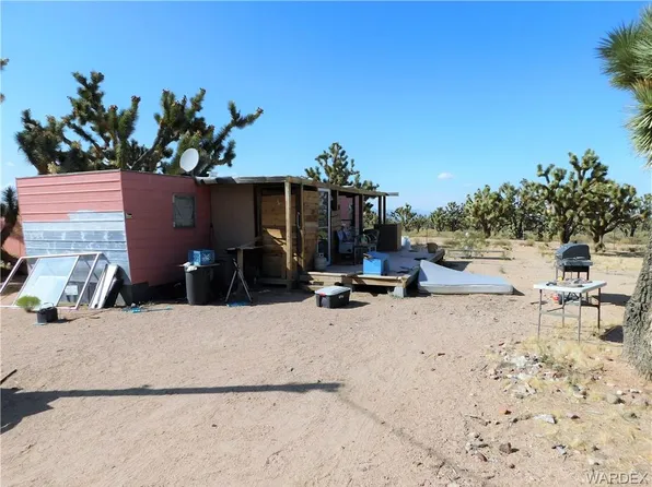 26491 N Peach Ln, Meadview, AZ 86444