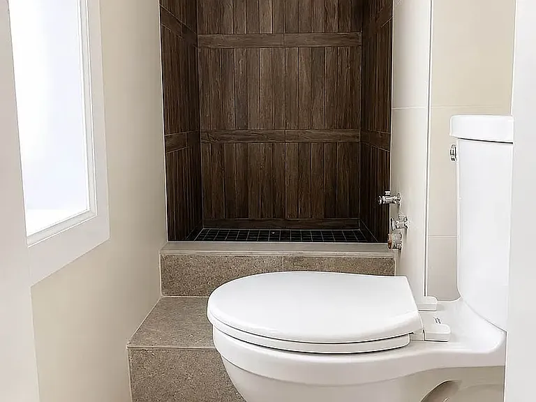 656 Metropolitan Ave #3B — Photo 7