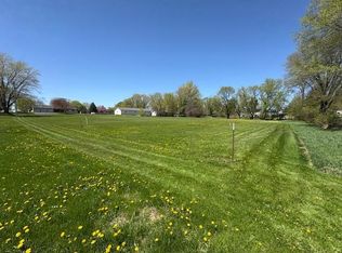 306 Beatrice Ln, Manawa, WI 54949