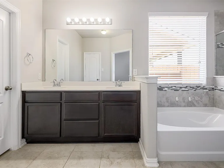 205 Penna Ln — Photo 16