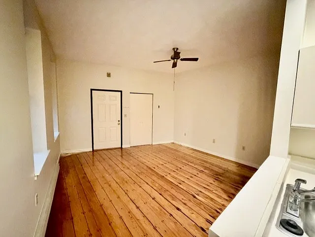 26 Beacon St #3 — Photo 6