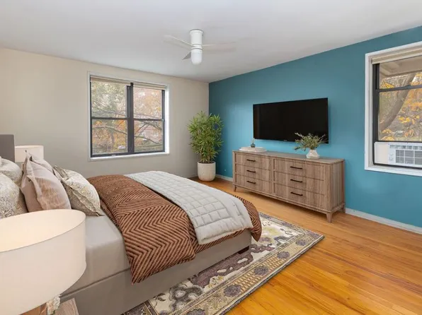 611 West 239th Street image 4 of 11