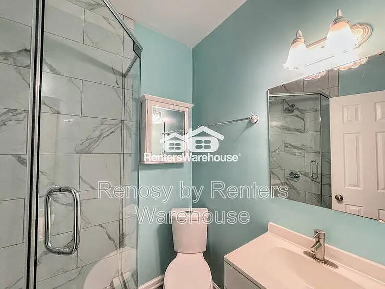 5736 Avalon Woods Dr — Photo 17