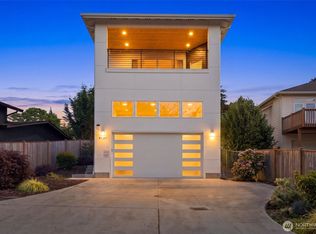 8121 35th Street W, University Place, WA 98466