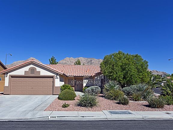 3rd image of 1040 Caramel Almond Cir