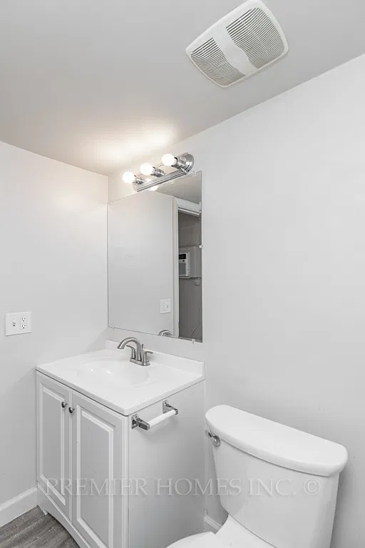 Studio Apt — Photo 2