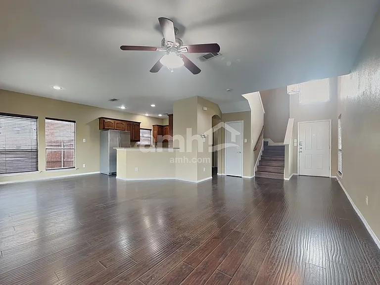 6001 Melanie Dr — Photo 6
