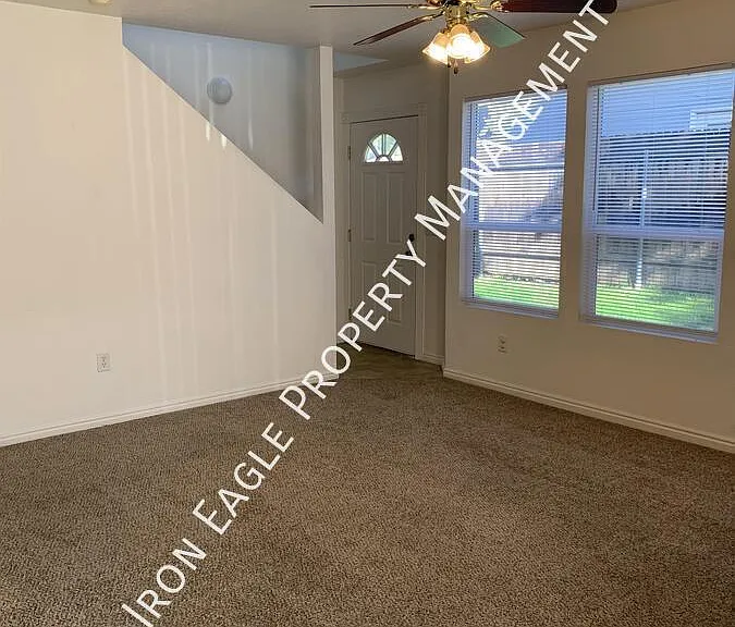 6043 W Port Ln #104 — Photo 2