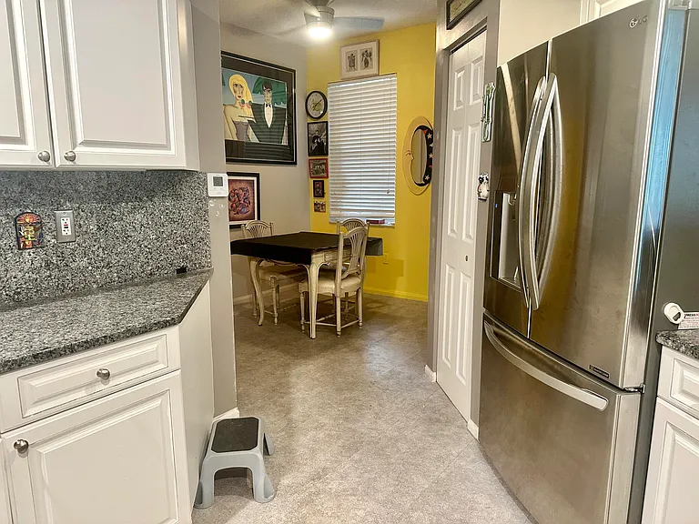 12418 Crystal Pointe Dr #102 — Photo 8