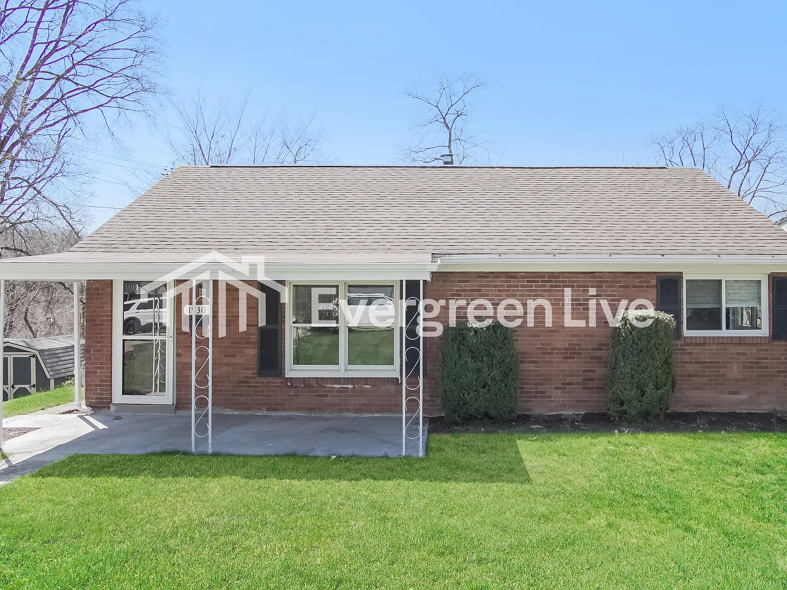 3 bed, 1.0 bath, 1032 sqft, $1,195 — Photo 1