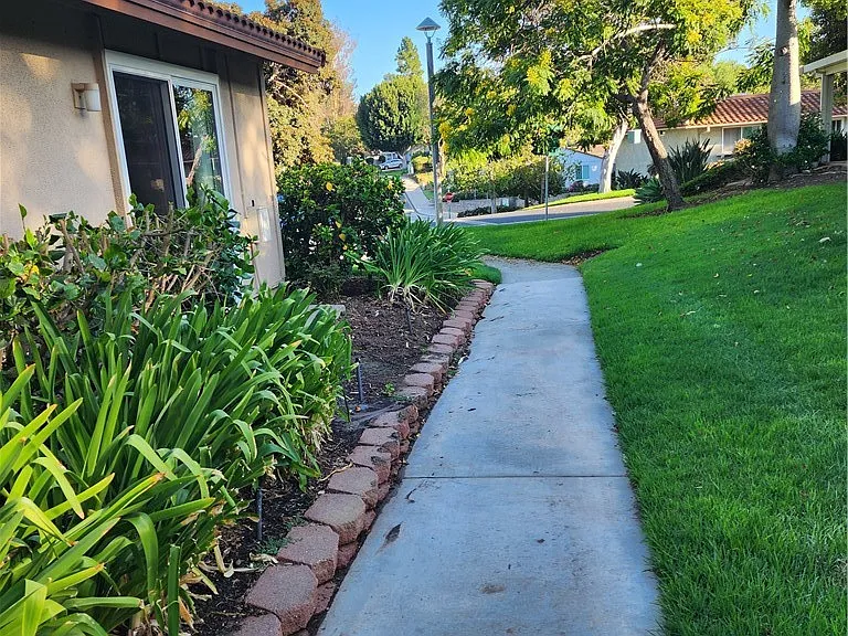 3173 Via Vis #A — Photo 4