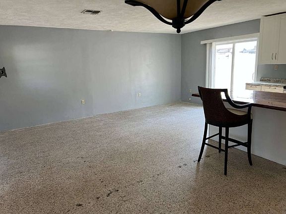 2nd image of 1148 Harbor Dr Unit 1