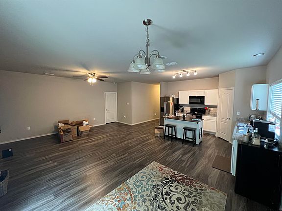 4th image of 1217 Mission Creek Dr