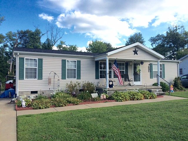 1st image of 4064 Creekside Ct