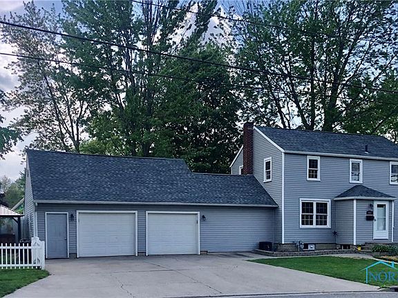 2nd image of 451 Cedar St