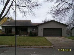 597 Delwiche Rd, Green Bay, WI 54302