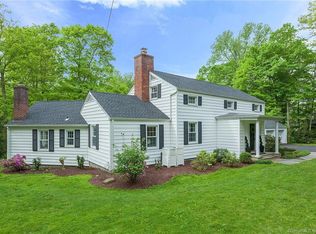 23 Pheasant Ln, Stamford, CT 06903